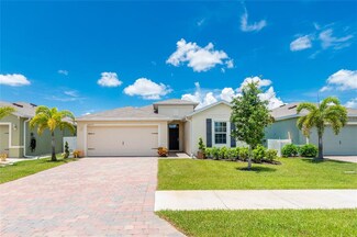 28053 Arrowhead Cir, Punta Gorda, FL 33982