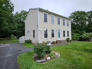 58 Briarwood Dr, New Gloucester, ME 04260