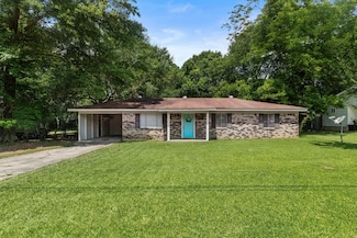 109 Mcaulay Dr, Petal, MS 39465