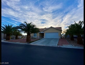 1911 Balzac Dr, Las Vegas, NV 89156