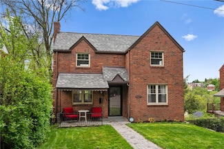 3234 Shadyway Dr, Pittsburgh, PA 15227