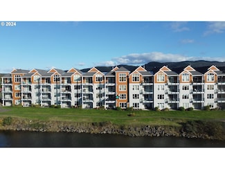 1000 N Holladay Dr Unit 206, Seaside, OR 97138