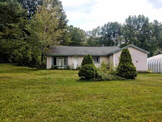 1149 Governor Meldrim Thomson Scenic Hwy, Orford, NH 03777