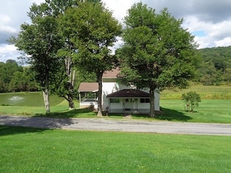 425 Shaffer Rd, Mayport, PA 16240