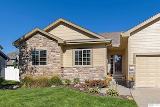 7404 S 169th St, Omaha, NE 68136