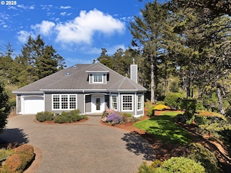 160 SW 59th St, South Beach, OR 97366