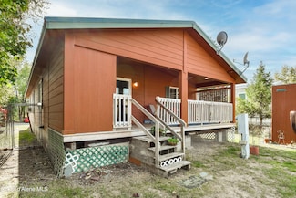 17580 W Santiago Cir, Post Falls, ID 83854
