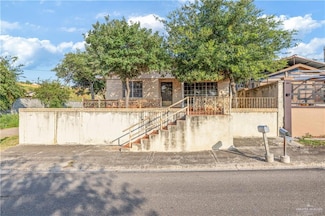 700 N East St, Rio Grande City, TX 78582