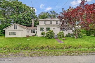 647 Belmont Ave, Mount Pocono, PA 18344
