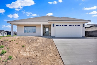 1738 Pathway Ct, Lewiston, ID 83501