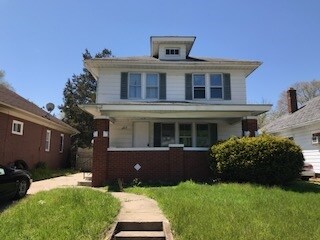 1817 Nash St, South Bend, IN 46613