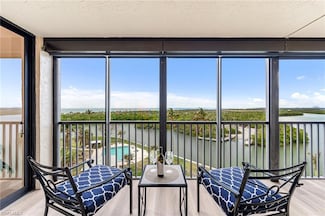 17 Bluebill Ave Unit 604, Naples, FL 34108