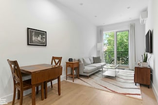 258 Winthrop St Unit 4A, New York City, NY 11225