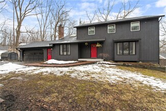 5236 Hoag Ln, Fayetteville, NY 13066