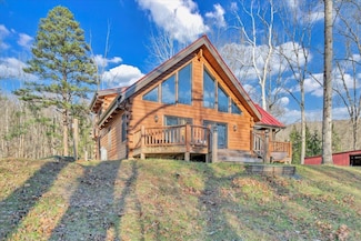 252 S River Rd, Covington, VA 24426