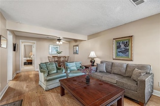 12606 W 110th Terrace Unit 86, Overland Park, KS 66210