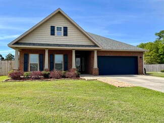 18275 Memphis Way, Robertsdale, AL 36567