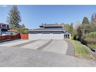 1922 NW 112th Cir, Vancouver, WA 98685