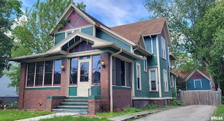 1262 N Broad St, Galesburg, IL 61401