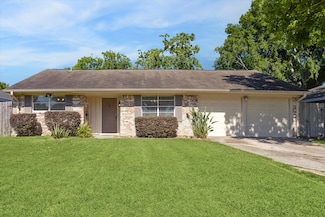 8010 Braeburn Valley Dr, Houston, TX 77074
