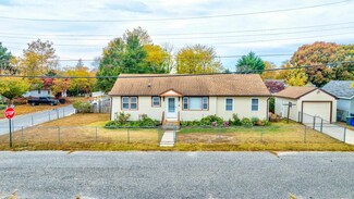 101 W Bates Ave, Villas, NJ 08251