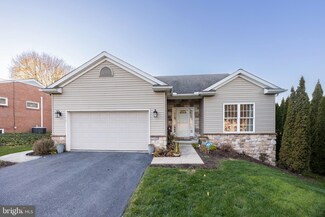 6 Willow View Blvd, Willow Street, PA 17584