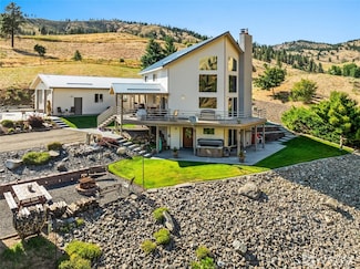 8770 Nahahum Canyon Rd, Cashmere, WA 98815