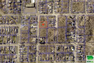205 S Fawcett St, Sioux City, IA 51103