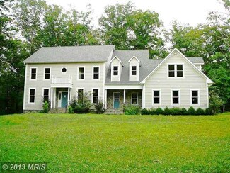 5739 Varzara Rd, Marshall, VA 20115