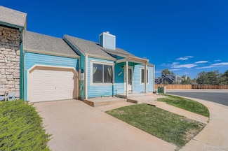 19660 E Loyola Cir, Aurora, CO 80013