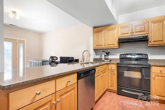 3706 Selwyn Farms Ln Unit 173, Charlotte, NC 28209