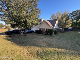 5041 Womack Dr, Byram, MS 39272