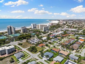 724 Seagrape Dr, Marco Island, FL 34145