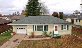 917 Victoria St, Fairmont, MN 56031