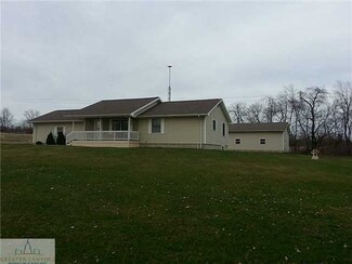 8397 S Gale Rd, Morrice, MI 48857