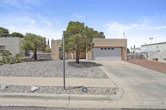 3511 Venus St, Las Cruces, NM 88012