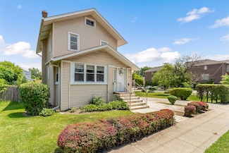 4265 Eberly Ave, Brookfield, IL 60513