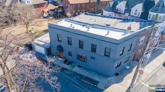 9066 Palisade Plaza, Cliffside Park, NJ 07010