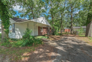 189 E Pine Log Rd, Aiken, SC 29803
