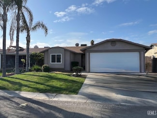 4617 Country Wood Ln, Bakersfield, CA 93313