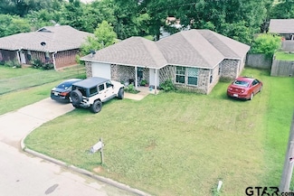 203 Reynolds St, Pittsburg, TX 75686