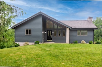 2420 Thomas Dr, Allison Park, PA 15101