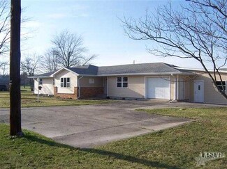 922 State Road 205, Churubusco, IN 46723