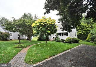 160 Crooked Billet Rd, Hatboro, PA 19040