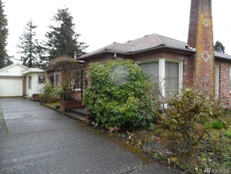 3221 Academy Dr SE, Auburn, WA 98092