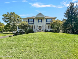 5 Twin Oaks Ct, Jackson, NJ 08527