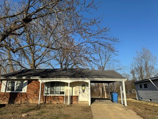 315 Moule Dr, Florissant, MO 63031