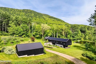 403 S Undermountain Rd, Sheffield, MA 01257