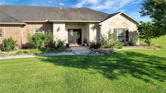 135 Wellspring Blvd, Victoria, TX 77904