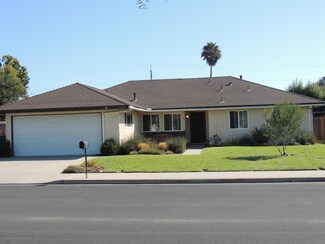 1112 N F St, Lompoc, CA 93436